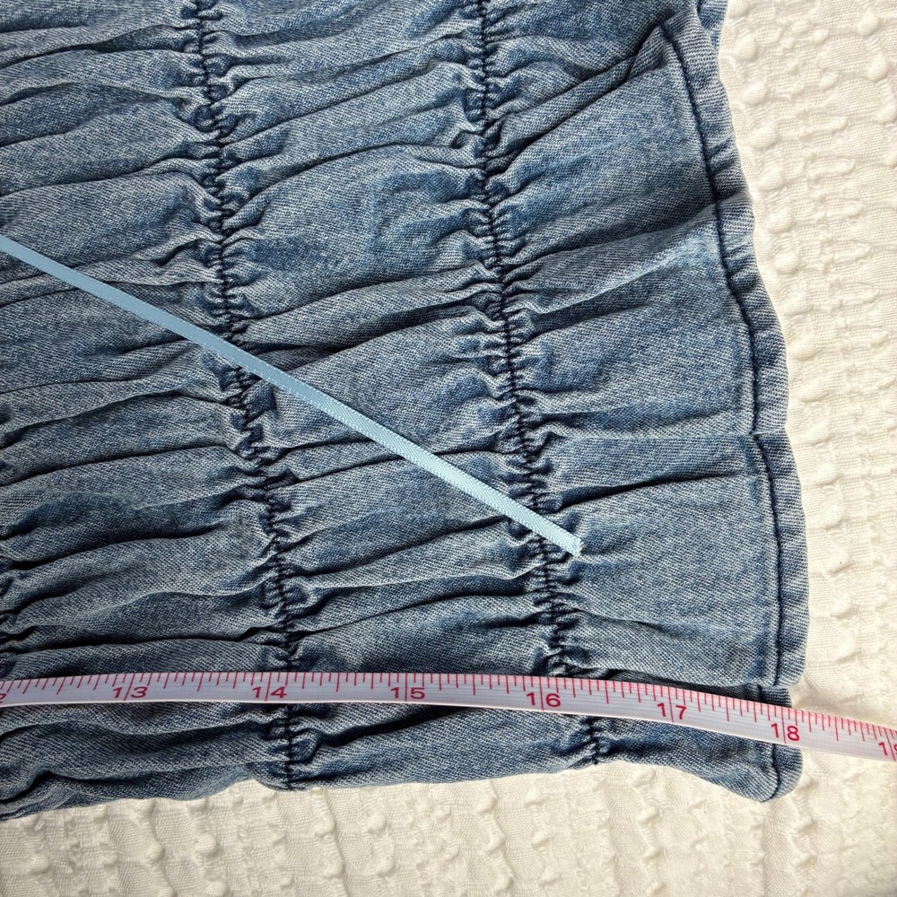 NWT Klesis Top Ruched Blue Denim Ribbon Crochet Trim Women M Coastal Cowgirl - Picture 11 of 11